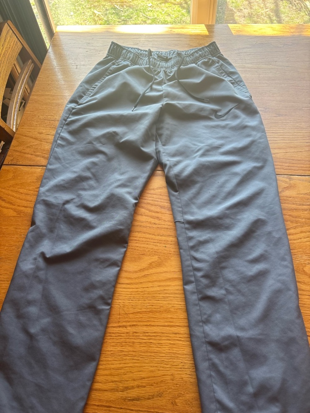 Women’s Nike Sweatpants Joggers Size M